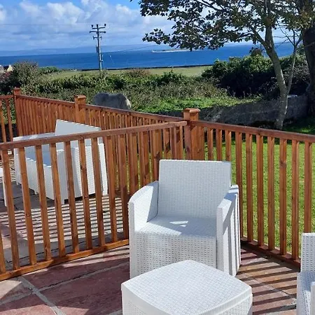 בית נופש Homes Kilronan (Inishmore)